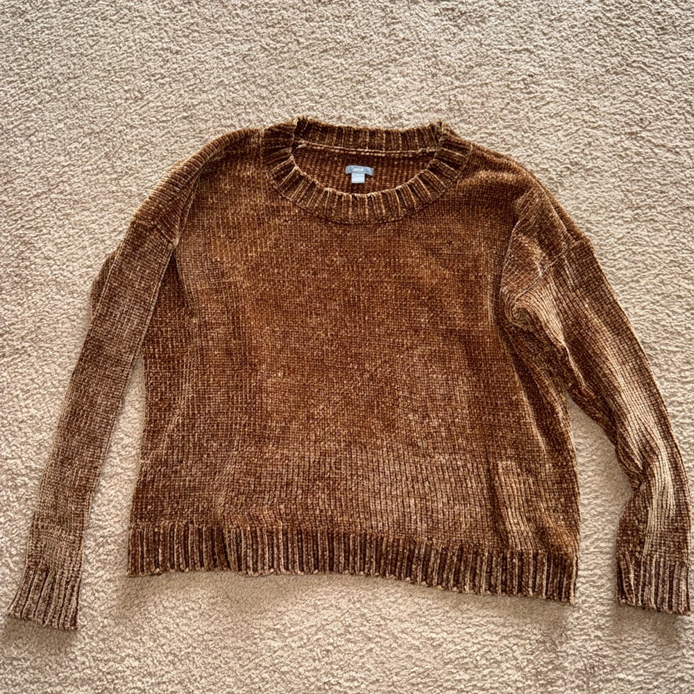 Aerie sweater size medium